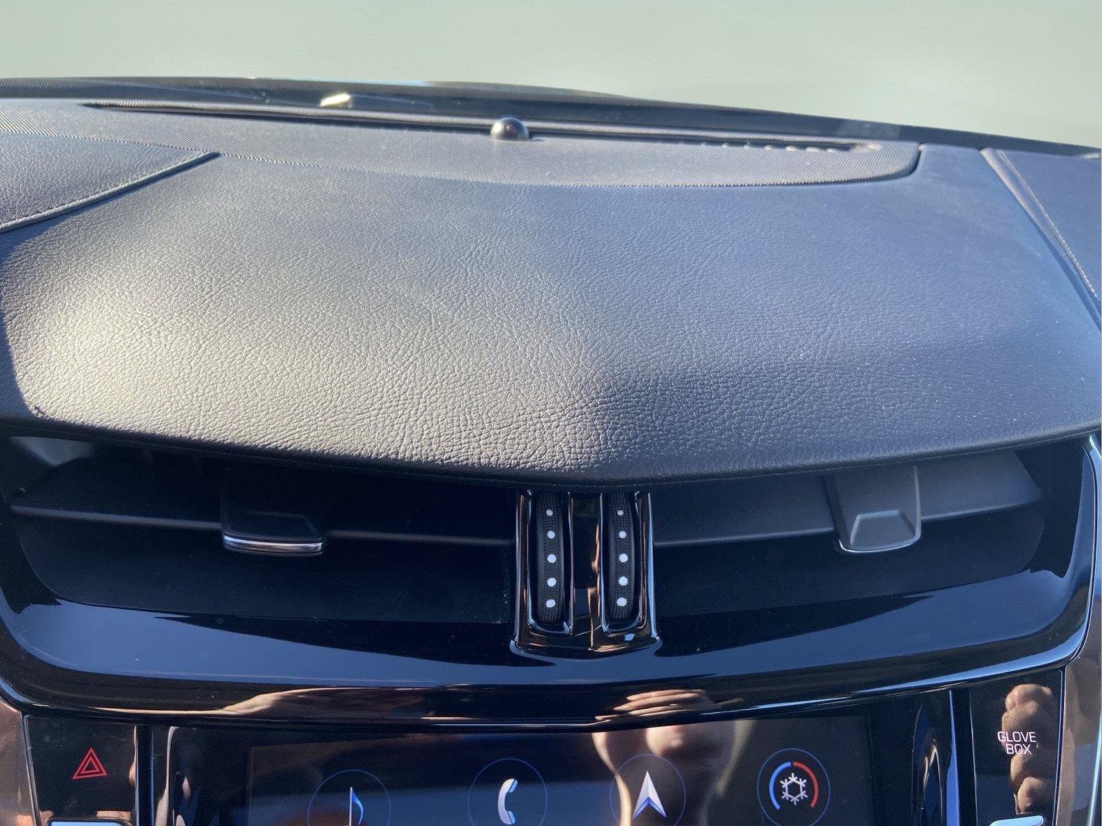 Used 2019 Cadillac CTS Luxury RWD image 29