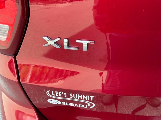 Used 2017 Ford Explorer XLT w/ Equipment Group 202A image 6