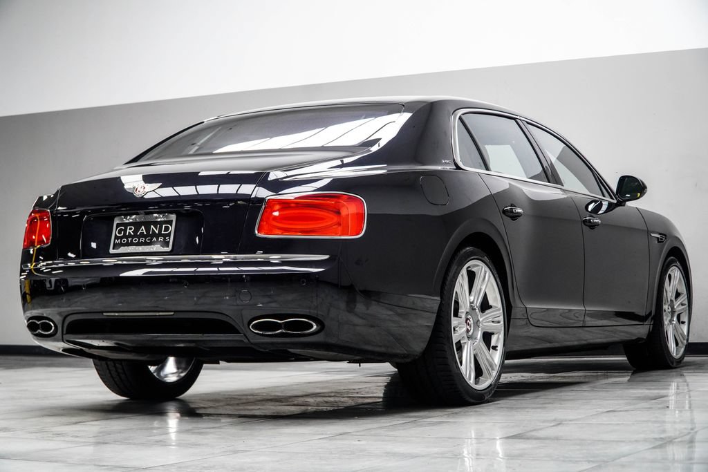 Used 2018 Bentley Flying Spur S V8 AWD/4WD image 13