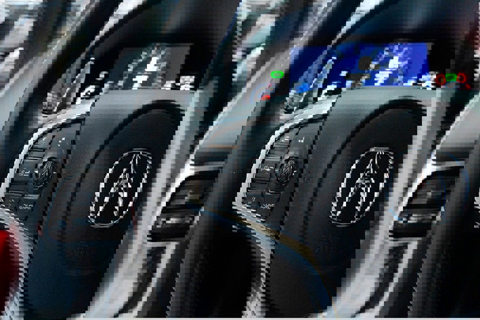 Used 2017 Acura NSX image 28