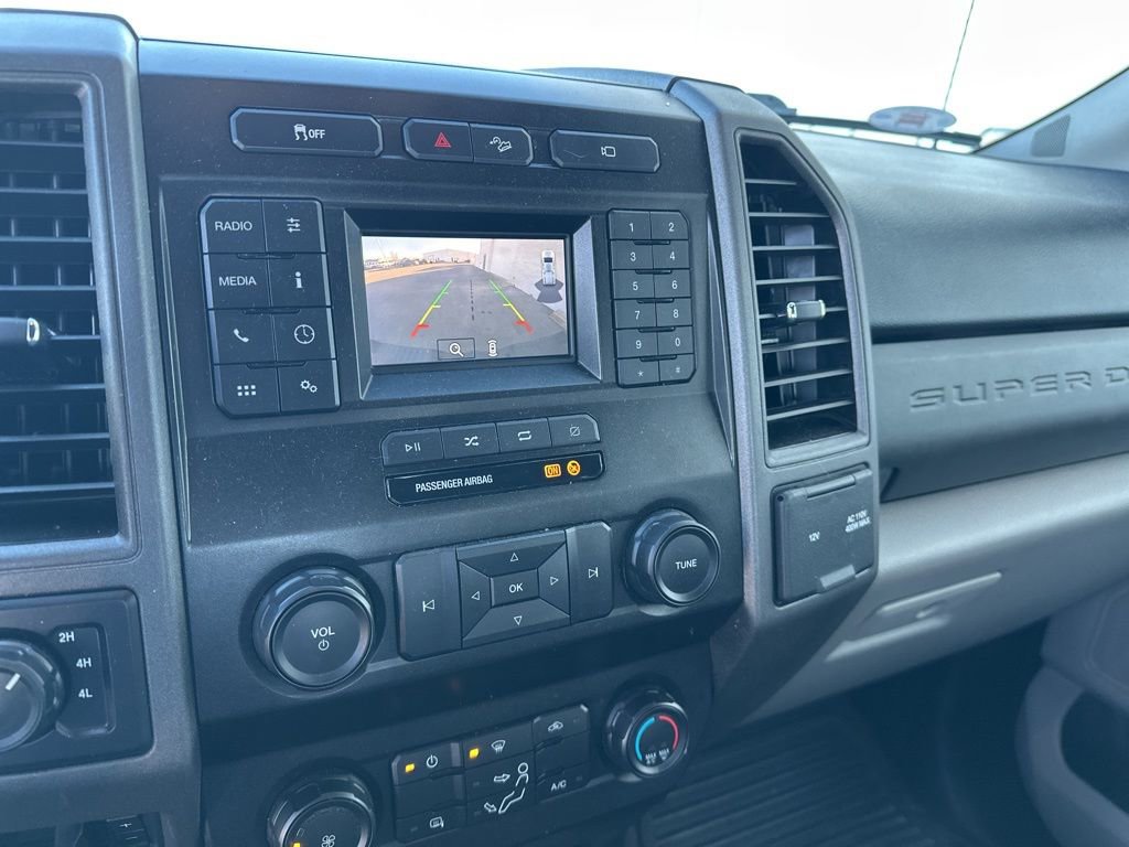 Used 2020 Ford F250 XL w/ Power Equipment Group image 16