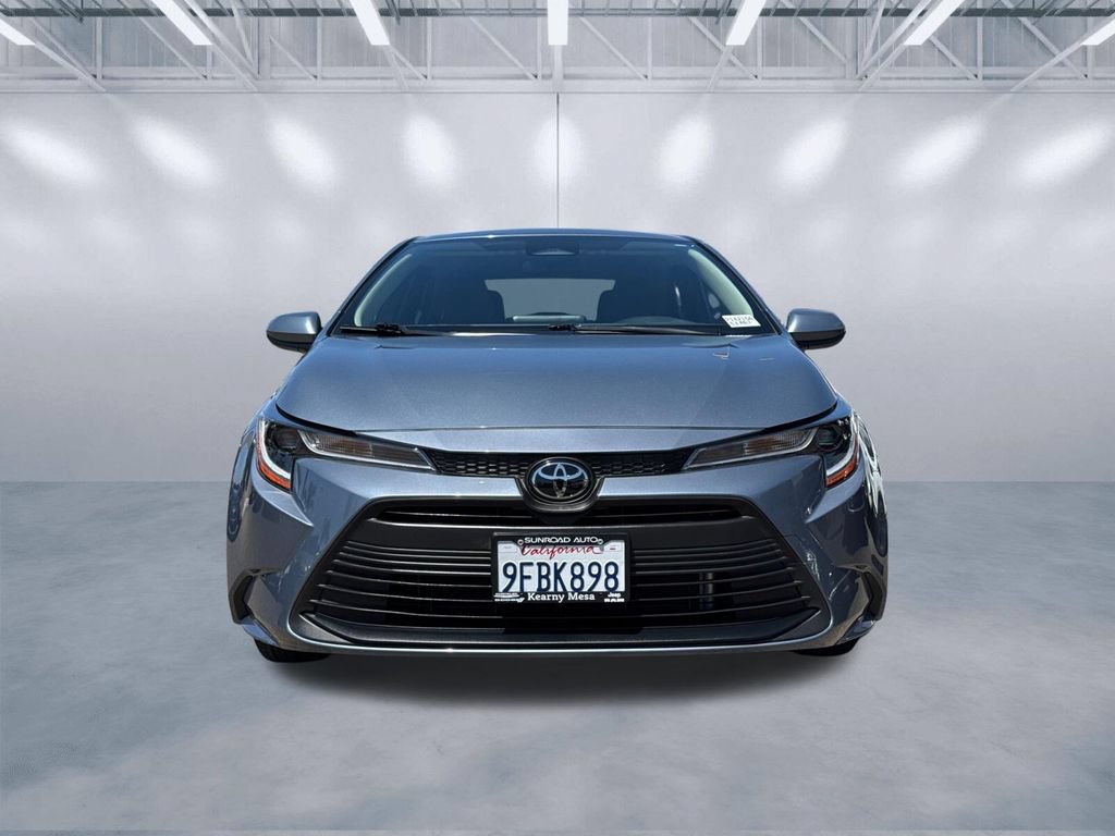 Used 2023 Toyota Corolla LE w/ Carpet Mat Package (TMS) FWD image 2