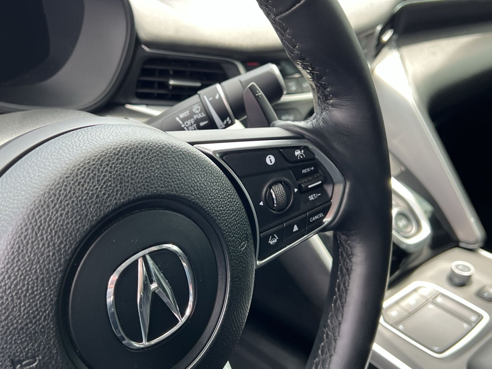 Certified 2025 Acura TLX w/ Technology Package FWD image 29