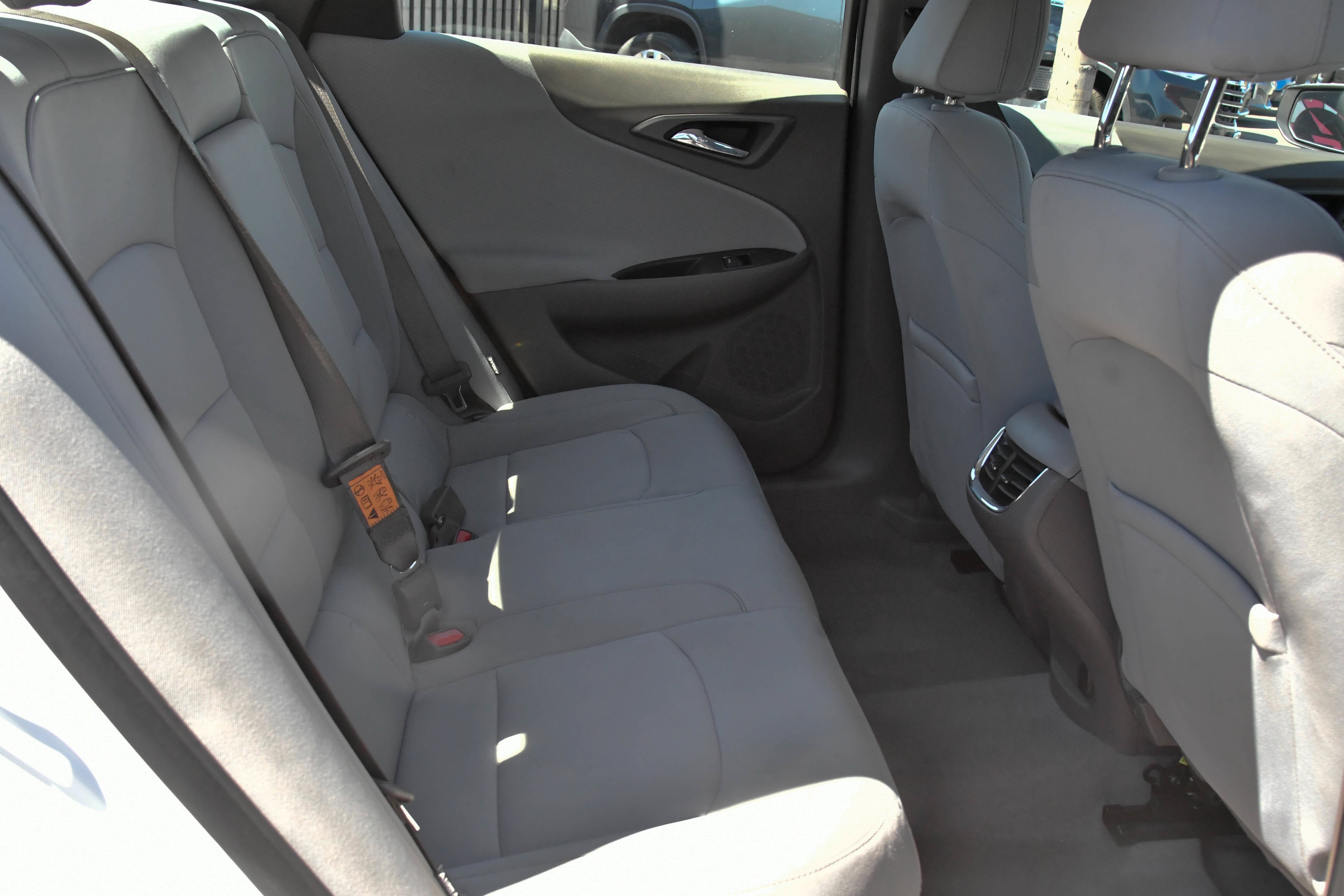 Used 2021 Chevrolet Malibu LT FWD image 36
