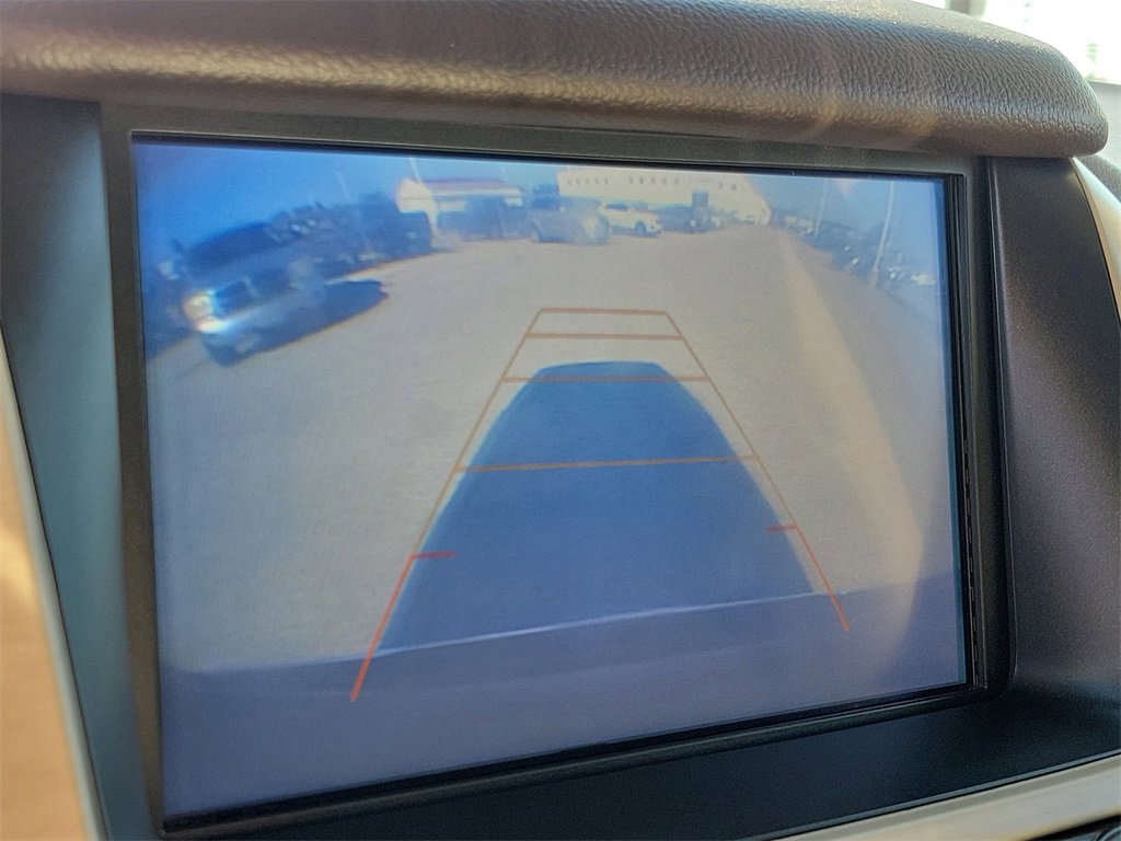 Used 2018 GMC Yukon Denali image 29