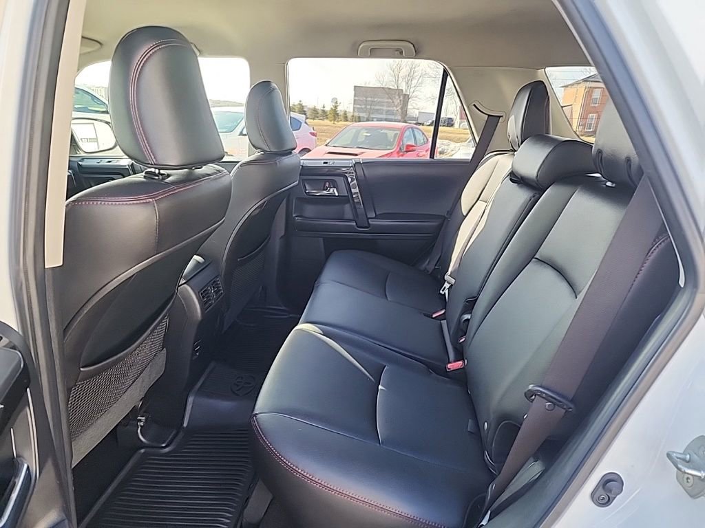 Used 2018 Toyota 4Runner TRD Off-Road Premium image 25