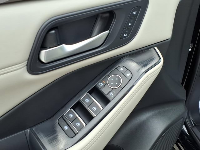 Certified 2023 Nissan Rogue SL w/ SL Premium Package AWD/4WD image 17