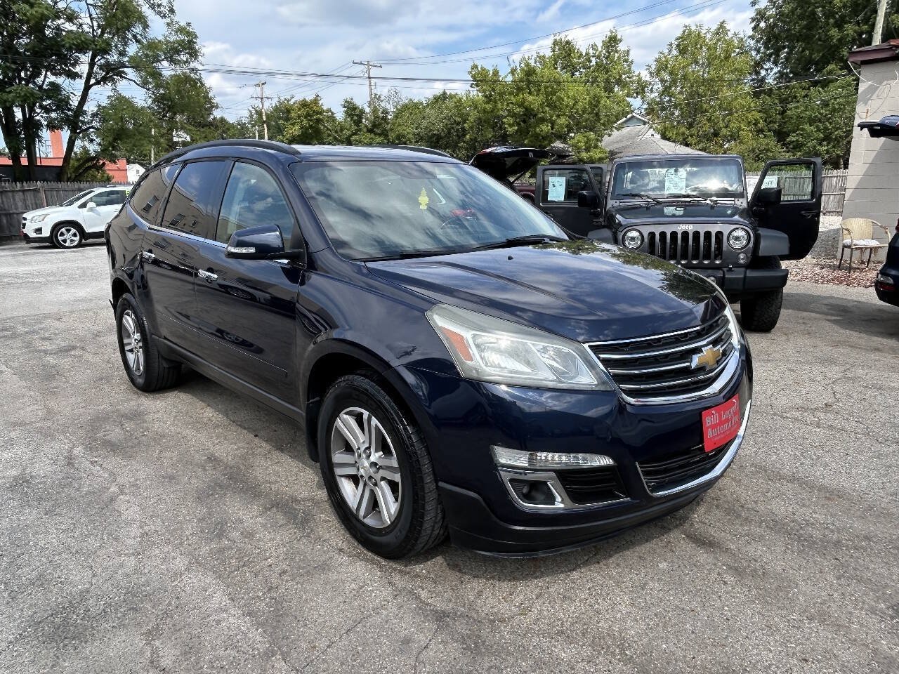 Used 2015 Chevrolet Traverse LT AWD/4WD image 13