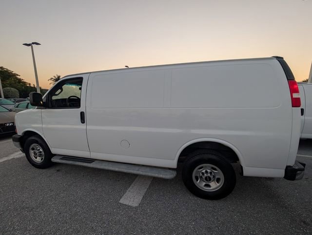 Used 2021 GMC Savana 2500 w/ Driver Convenience Package image 7