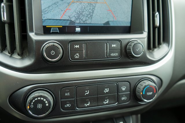 Used 2022 Chevrolet Colorado LT image 25