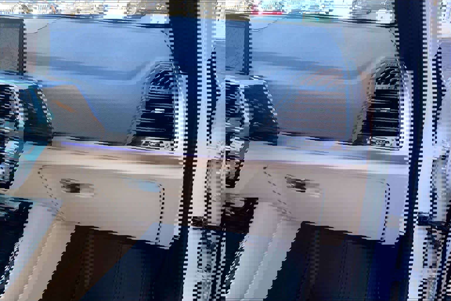 Used 2021 BMW X3 sDrive30i w/ Premium Package image 20