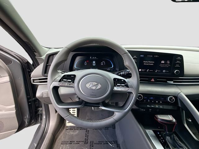 Certified 2025 Hyundai Elantra Sport FWD image 11