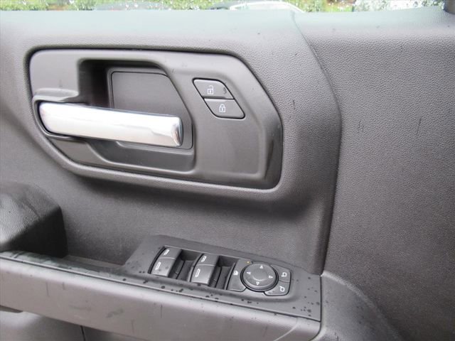 Used 2025 Chevrolet Silverado 1500 Custom Trail Boss AWD/4WD image 18