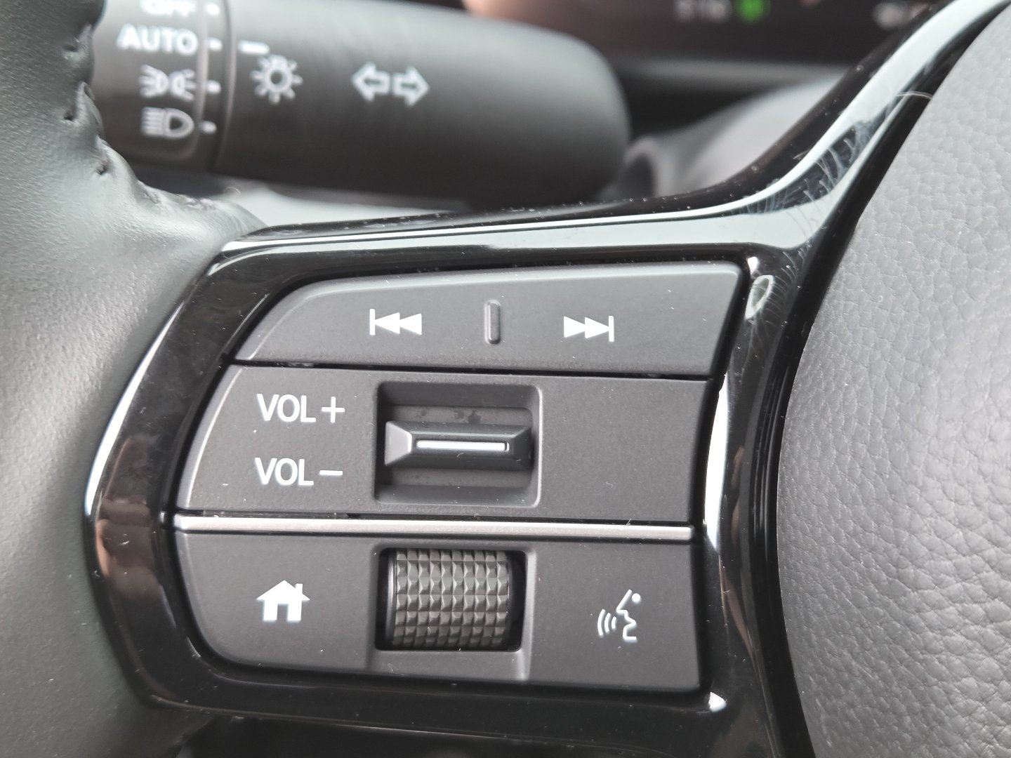 Used 2024 Honda CR-V EX-L image 33