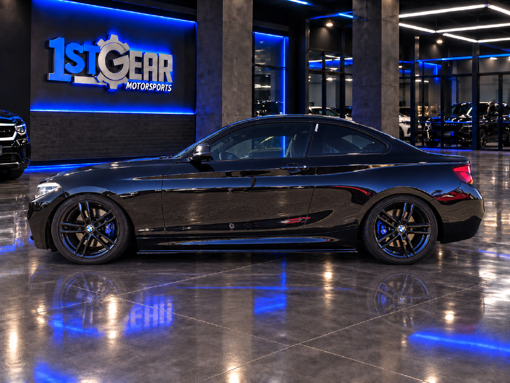 Used 2018 BMW M240i xDrive Coupe AWD/4WD image 9