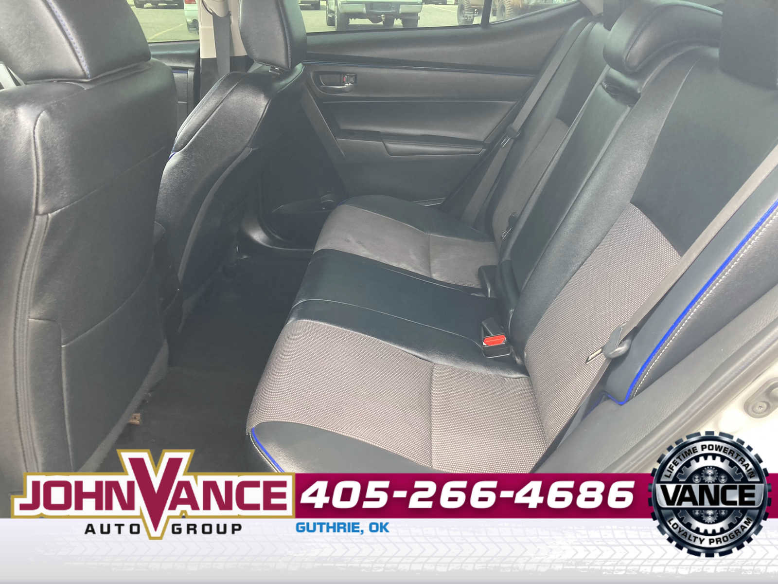 Used 2019 Toyota Corolla SE FWD image 4