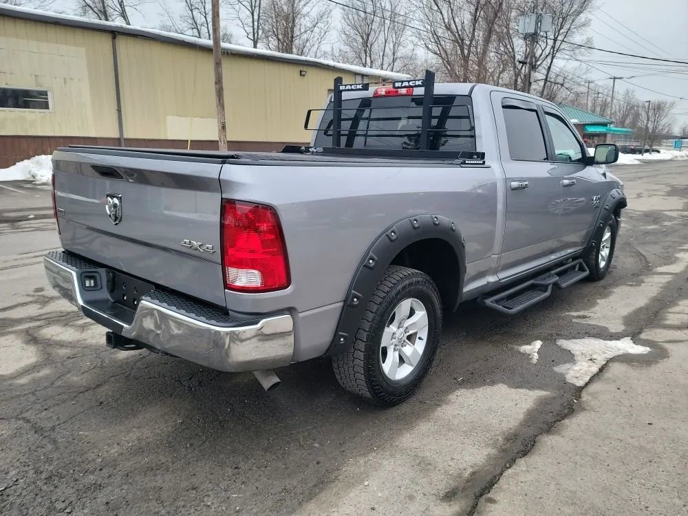 Used 2019 RAM 1500 Classic SLT AWD/4WD image 5