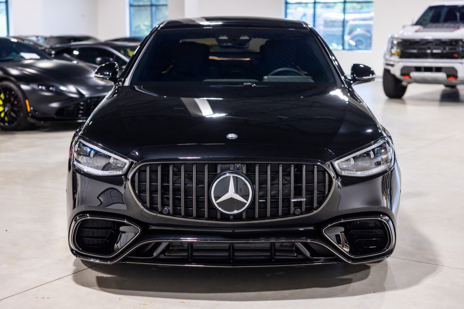 Used 2024 Mercedes-Benz S 63 AMG S w/ AMG Night Package image 11