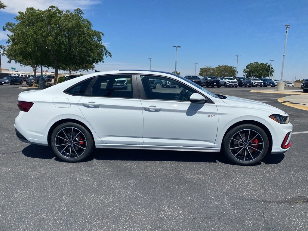 New 2025 Volkswagen Jetta GLI Autobahn image 8