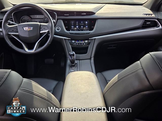 Used 2024 Cadillac XT6 Luxury image 8