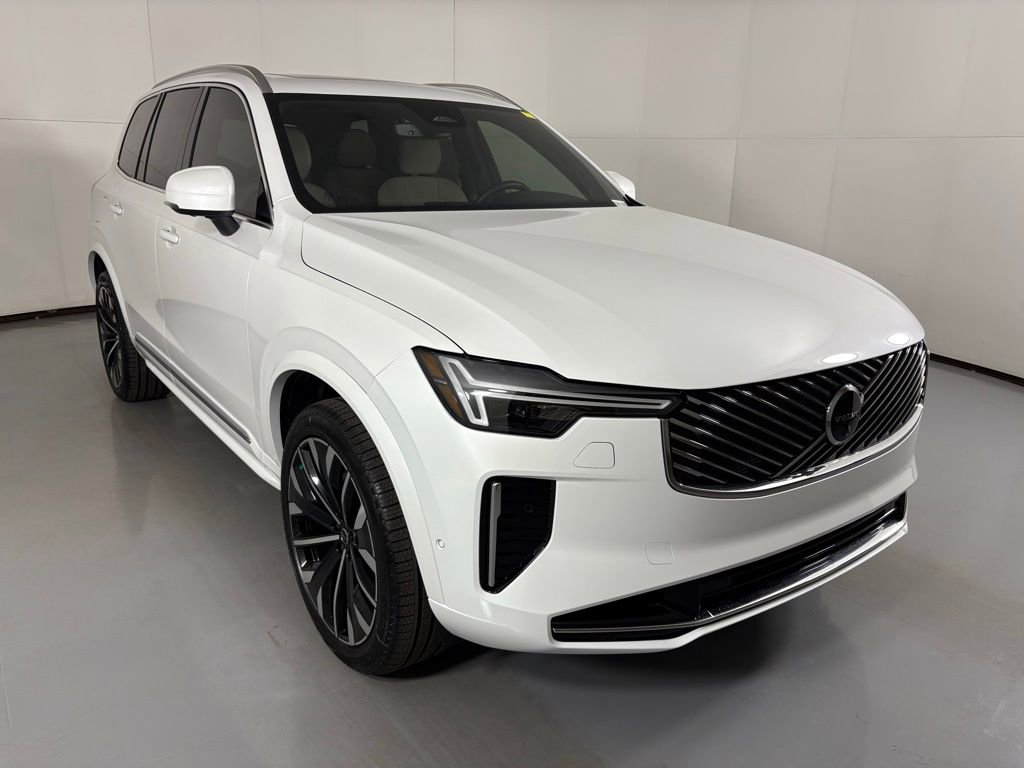 New 2026 Volvo XC90 T8 Plus w/ Protection Package image 2