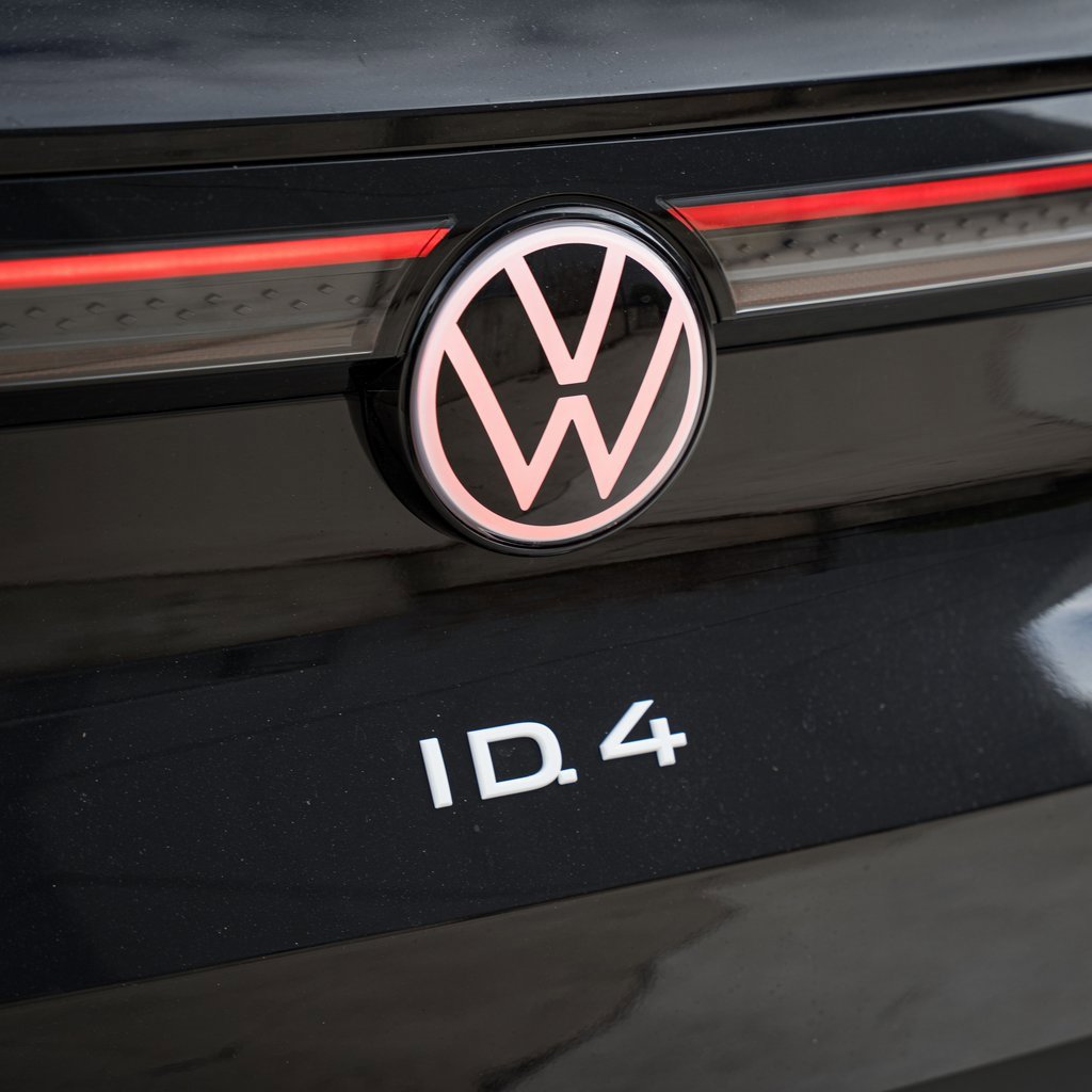 New 2025 Volkswagen ID.4 Pro S Plus image 4