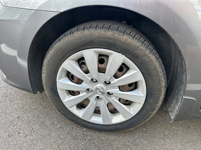 Used 2018 Nissan Sentra S FWD image 11