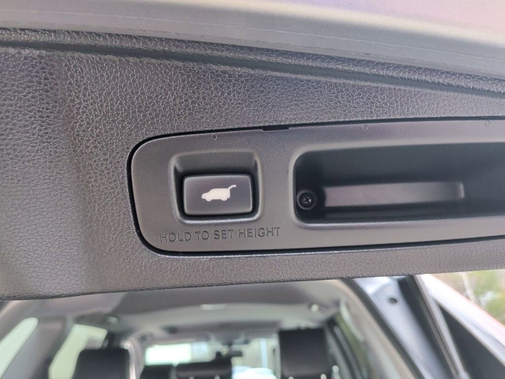 Certified 2020 Honda CR-V Touring image 10