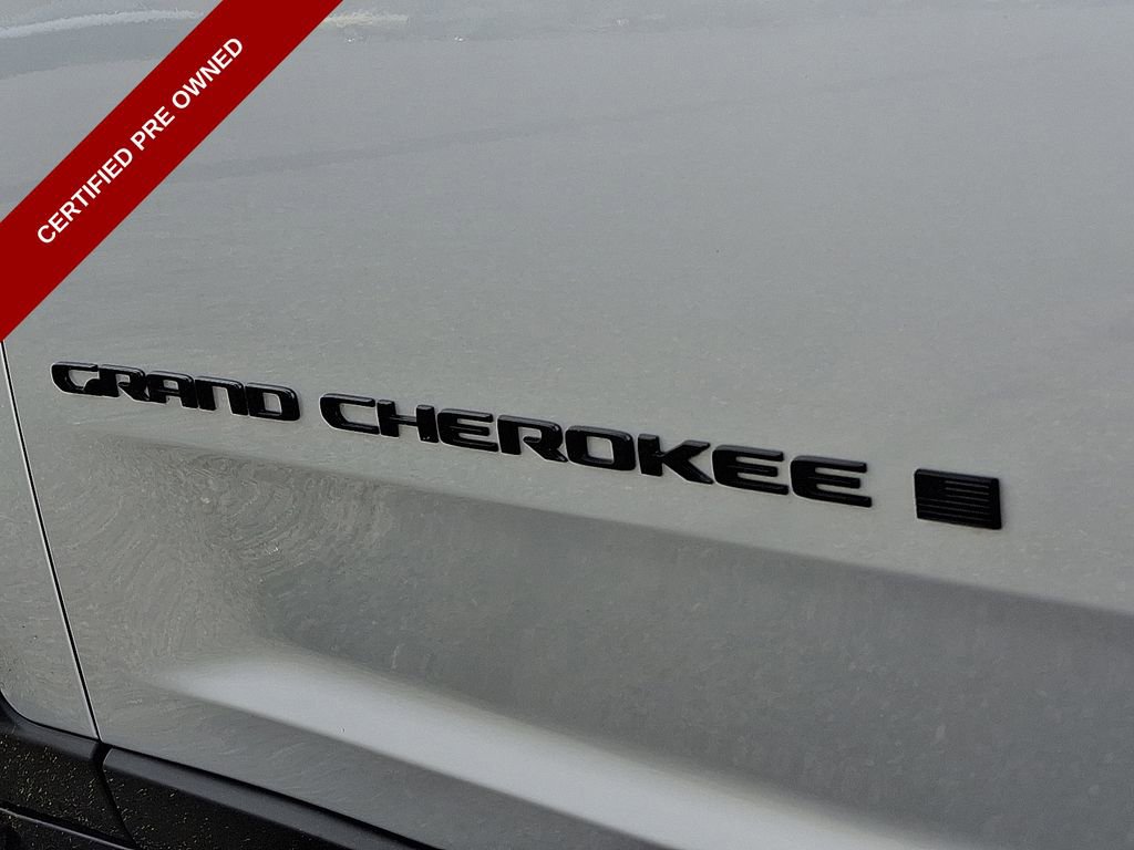 Certified 2021 Jeep Grand Cherokee L Laredo image 31