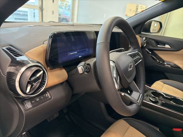 New 2026 Chevrolet Equinox ACTIV w/ Convenience Package III image 22
