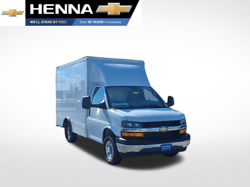 New 2025 Chevrolet Express 3500 w/ Power Convenience Package RWD 360° Tour