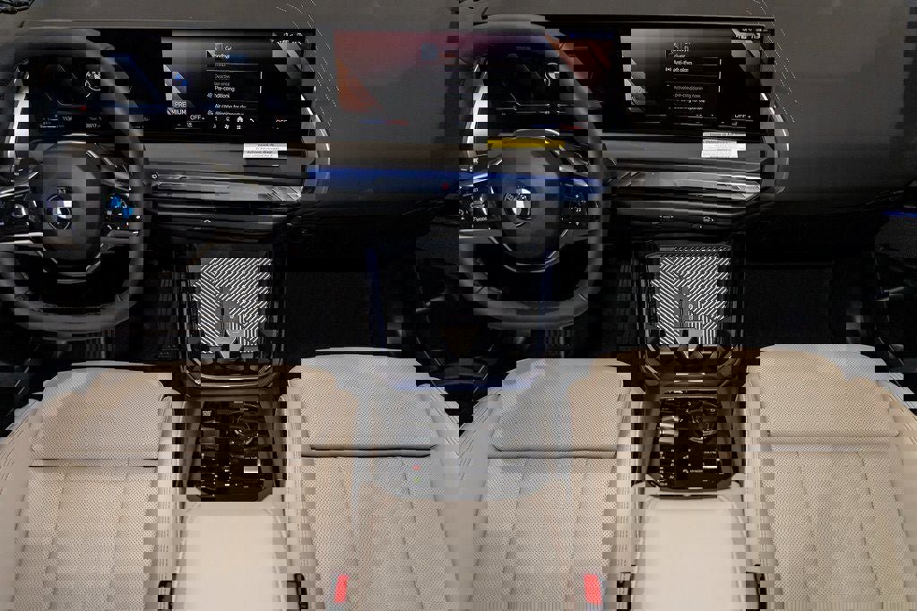 Used 2026 BMW X3 xDrive30 w/ Convenience Package AWD/4WD image 39