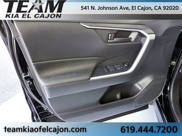 Used 2023 Toyota RAV4 LE image 22