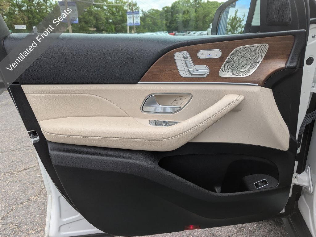Used 2024 Mercedes-Benz GLE 450 4MATIC image 13