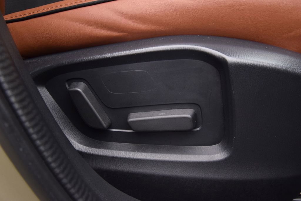 Used 2024 MAZDA CX-5 Carbon Edition image 29