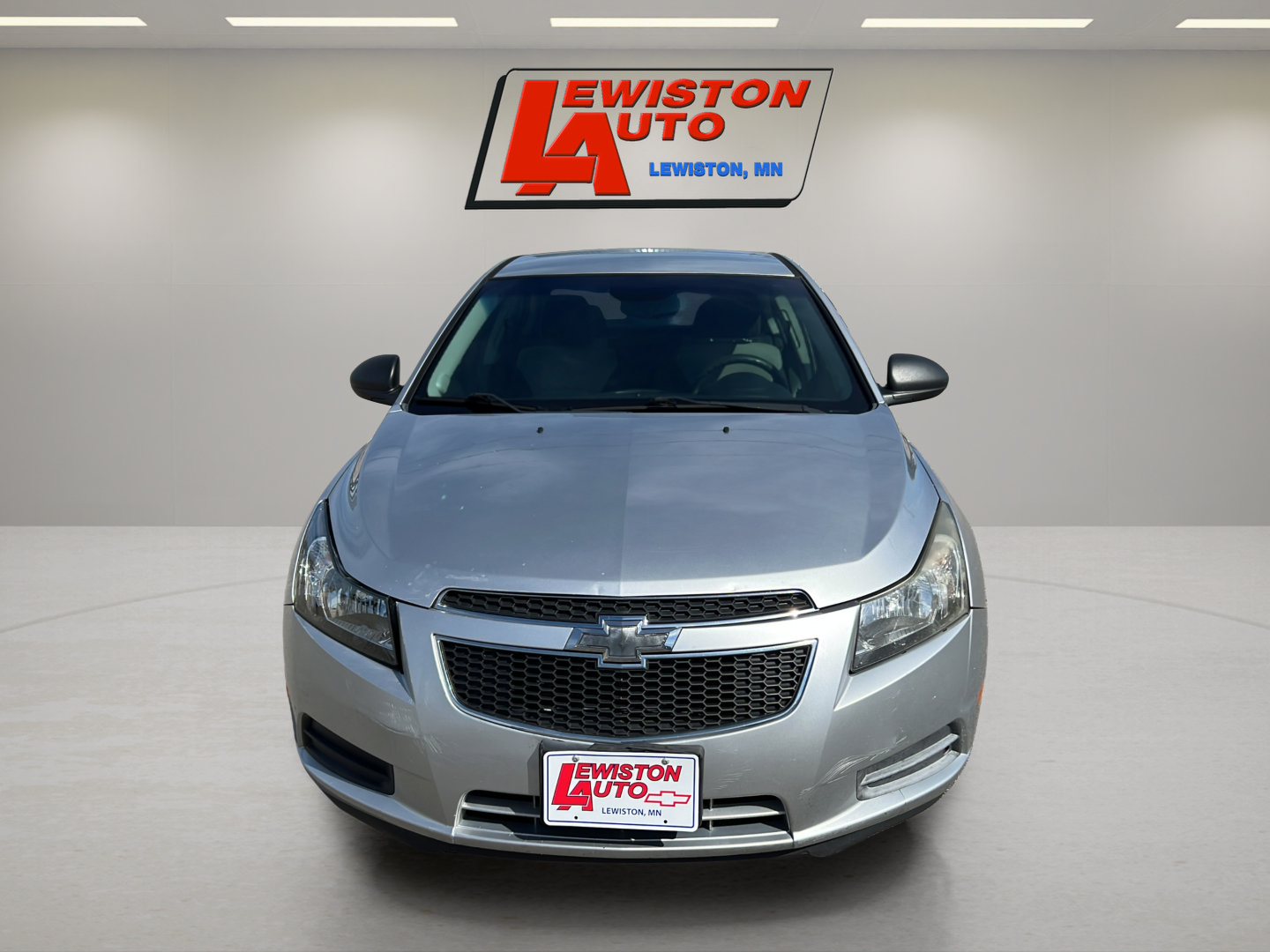 Used 2013 Chevrolet Cruze LS FWD image 9