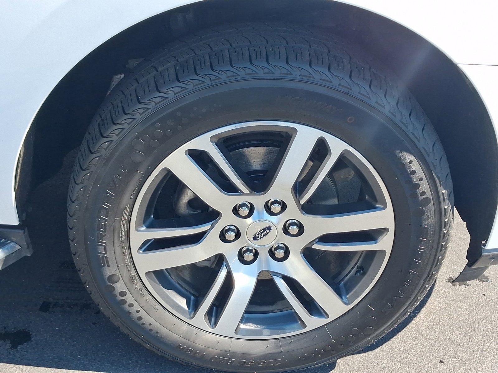 Used 2023 Ford Expedition Limited AWD/4WD image 8