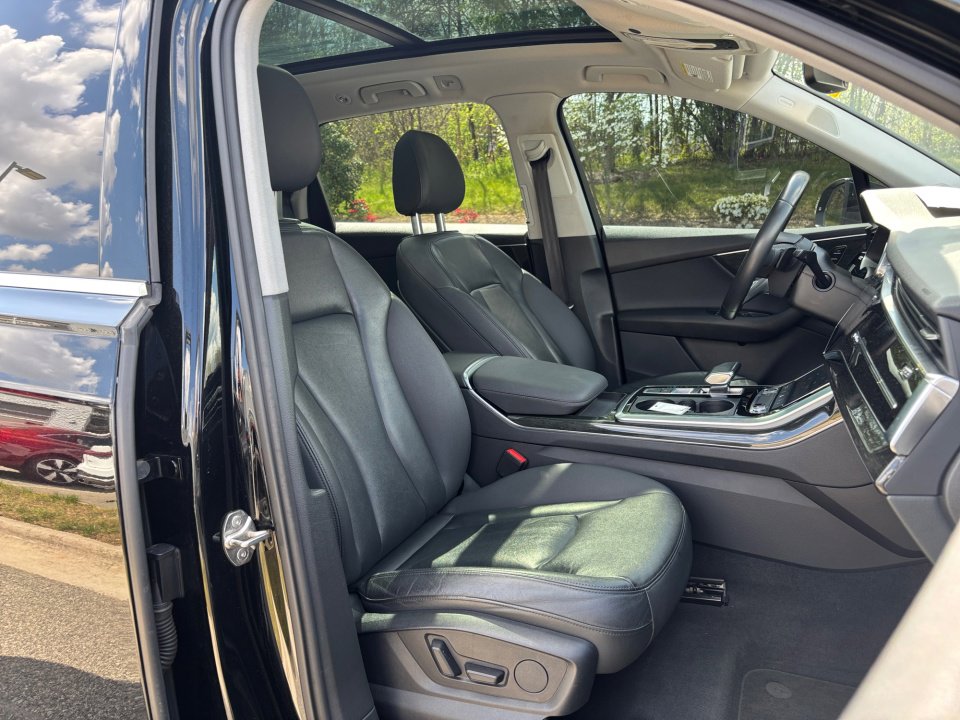 Used 2021 Audi Q7 3.0T Premium Plus image 28