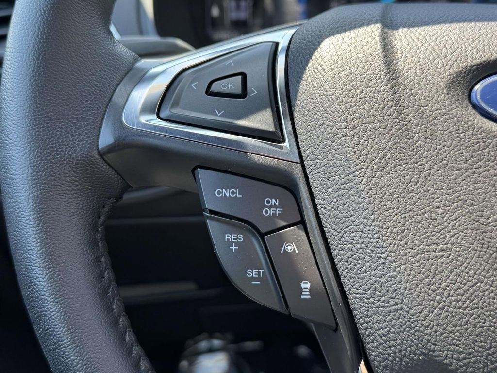 Used 2022 Ford Edge Titanium w/ Equipment Group 301A image 26