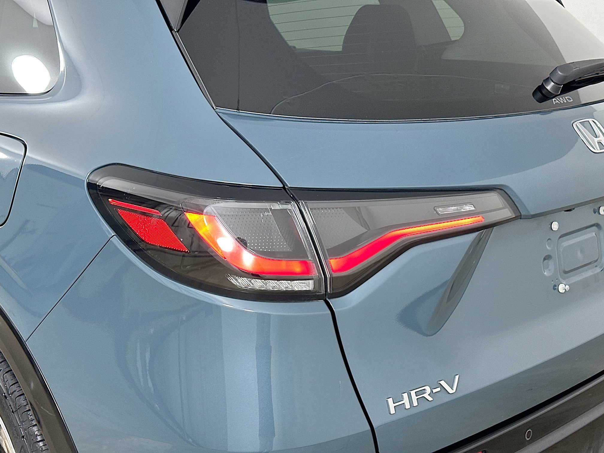 Used 2024 Honda HR-V EX-L image 41