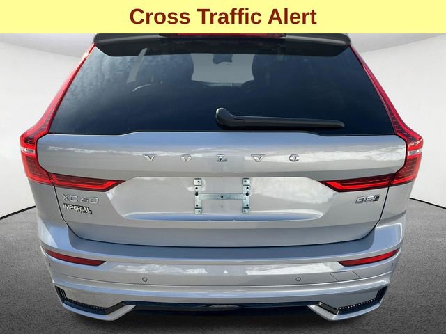 Used 2024 Volvo XC60 B5 Core image 9