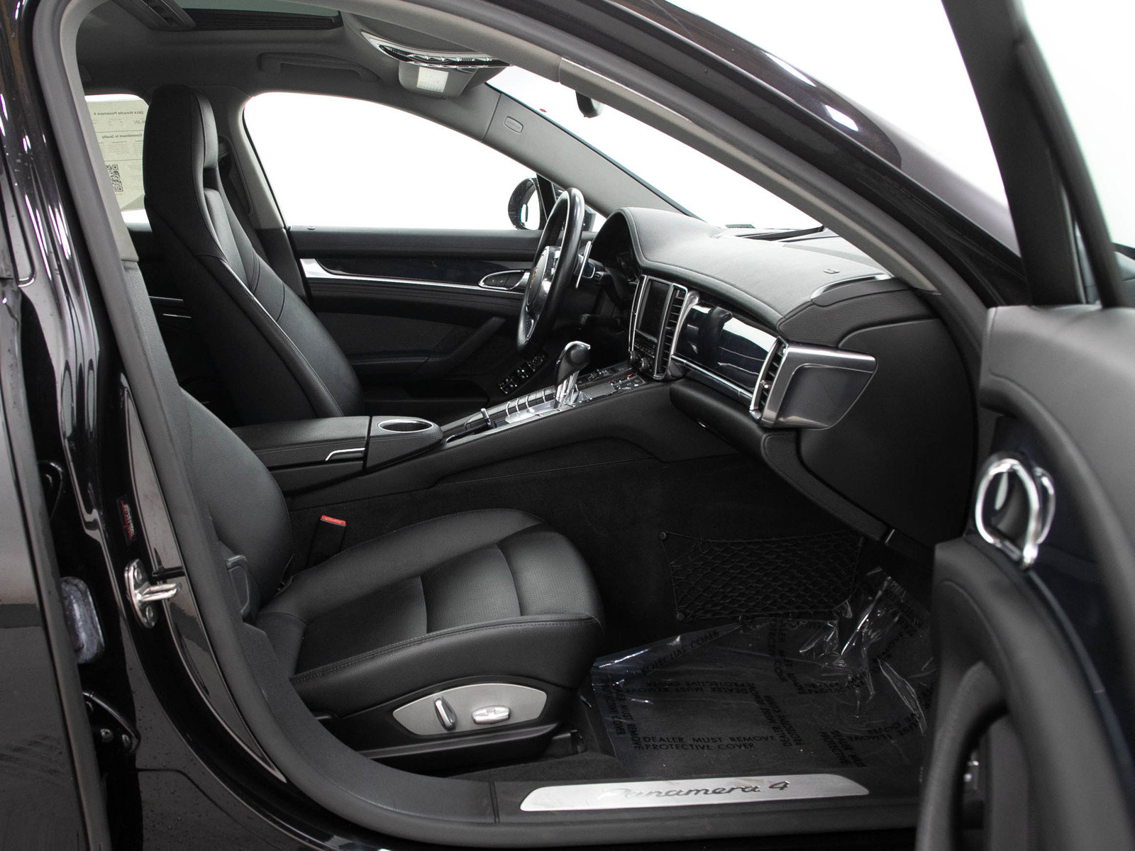 Used 2014 Porsche Panamera 4 w/ Bose Audio Package AWD/4WD image 12