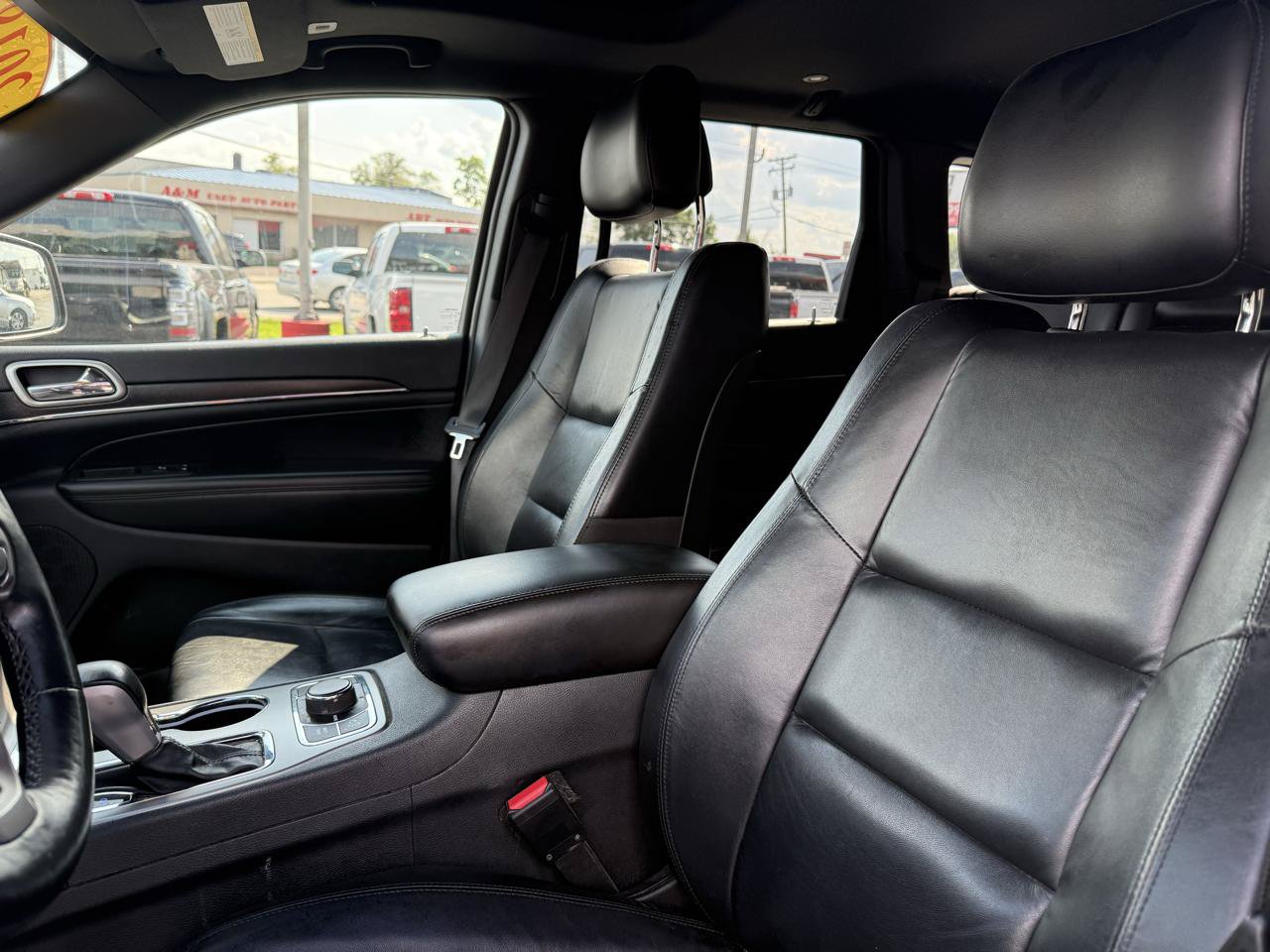 Used 2018 Jeep Grand Cherokee Limited w/ Trailer Tow Group IV AWD/4WD image 8