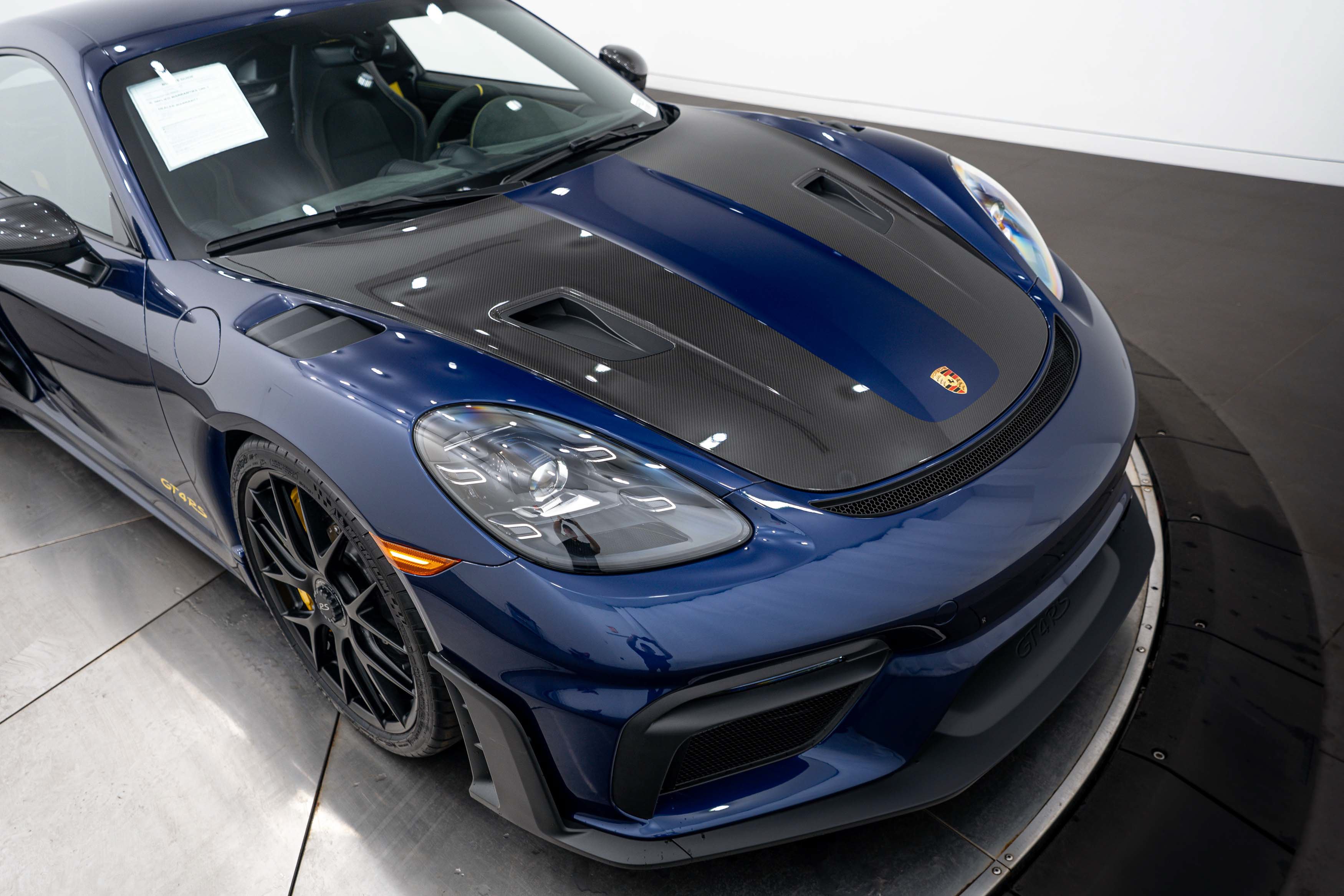 Certified 2025 Porsche 718 Cayman GT4 RS RWD image 27