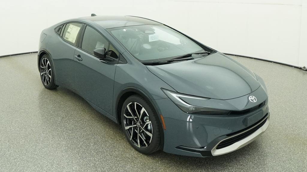 New 2026 Toyota Prius Plug-In Hybrid FWD image 16