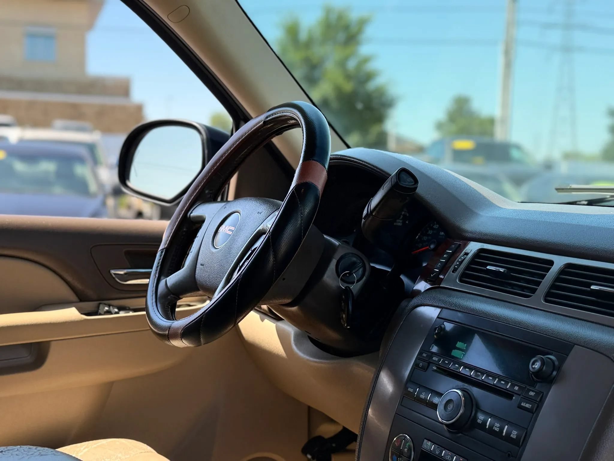 Used 2012 GMC Yukon SLT AWD/4WD image 34