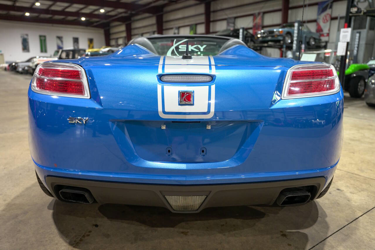 Used 2009 Saturn Sky Hydro Blue RWD image 6