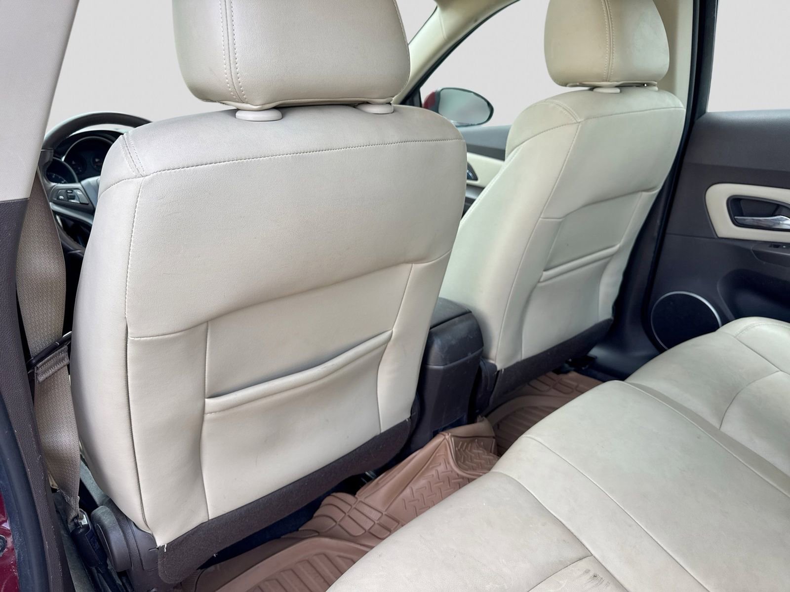 Used 2015 Chevrolet Cruze LT FWD image 17