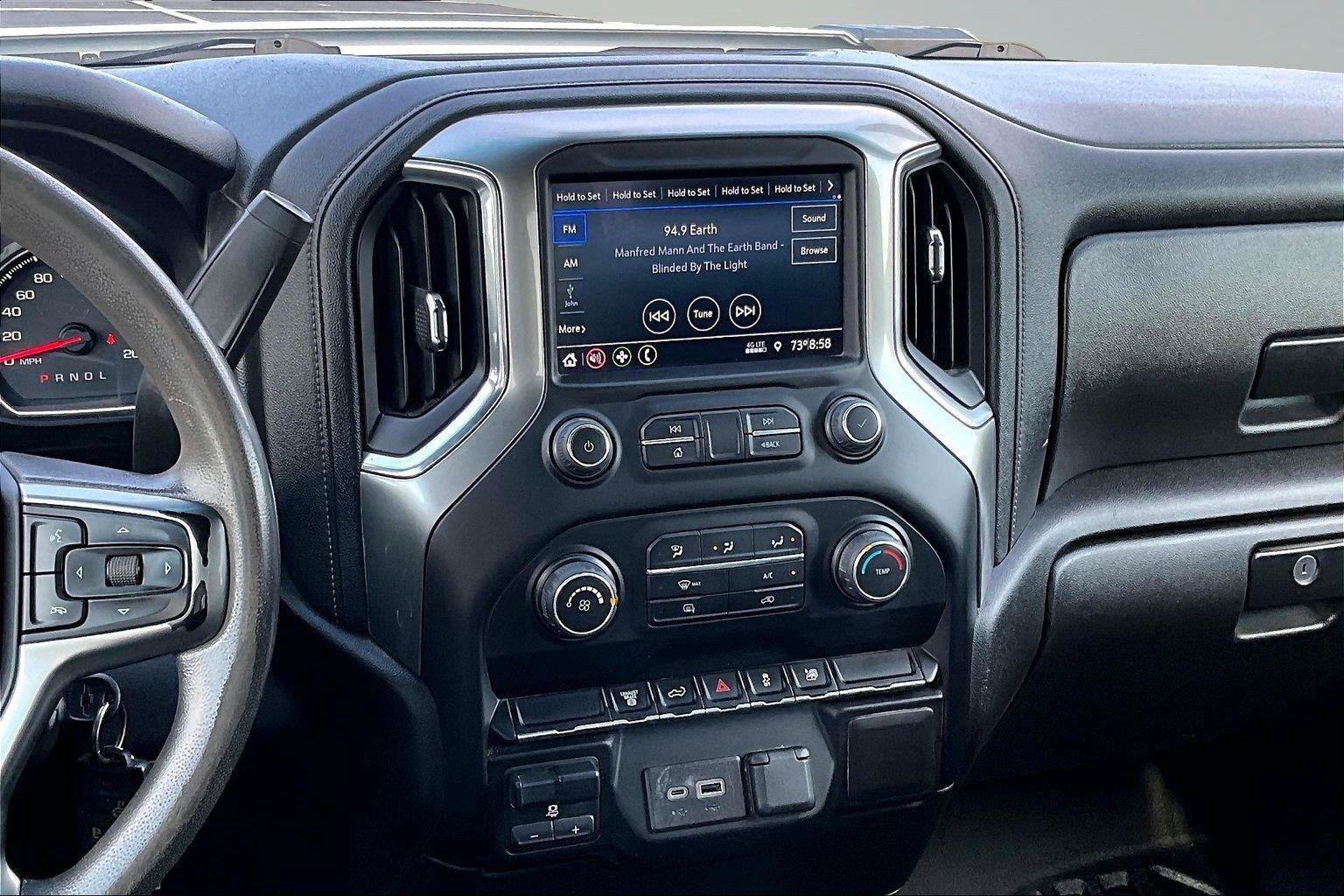 Used 2021 Chevrolet Silverado 3500 LT w/ Gooseneck/5TH Wheel Package AWD/4WD image 7