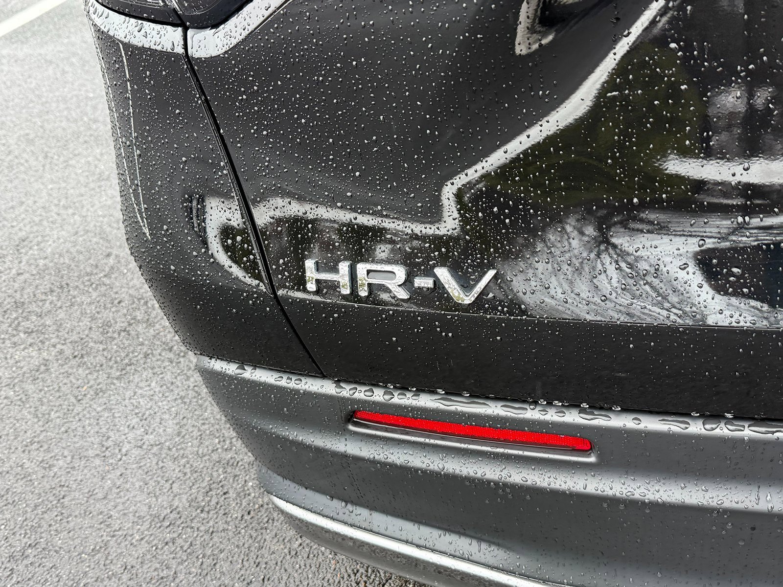 Used 2023 Honda HR-V Sport image 9